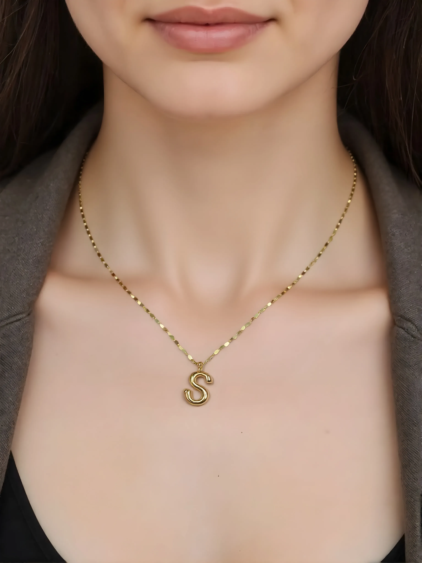 14K Gold Twisted Sparkle Chain Necklace  S pendant.